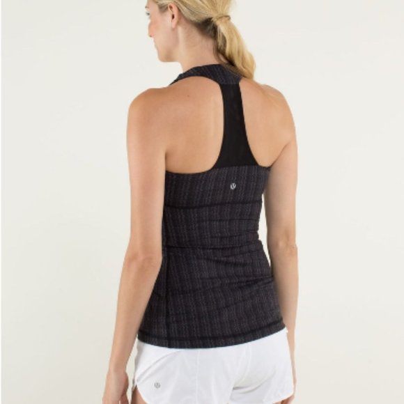 LULULEMON Scoop Neck in Ziggy Wee September Black - Picture 8 of 11